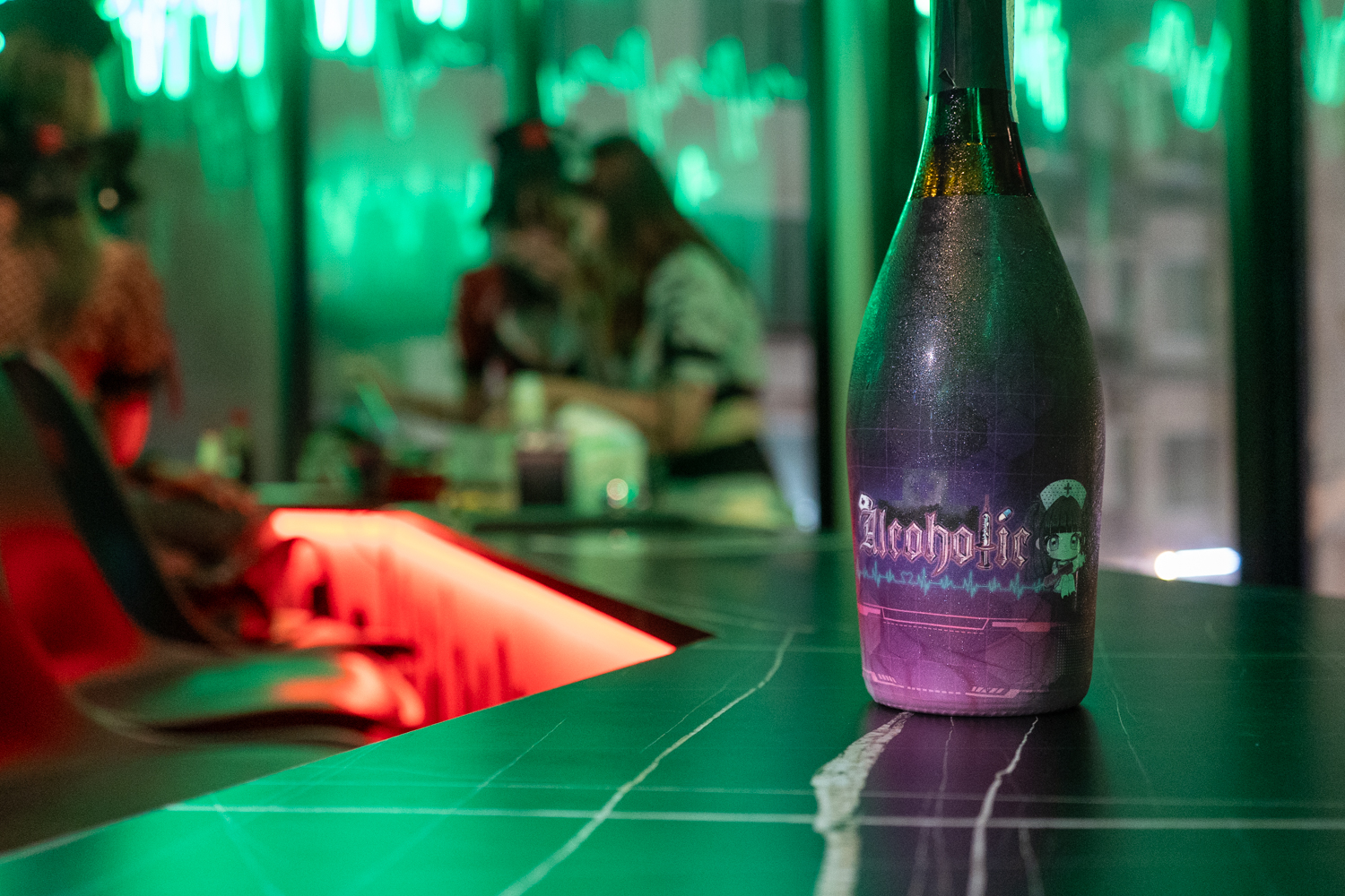 Alcoholic オリジナルボトル